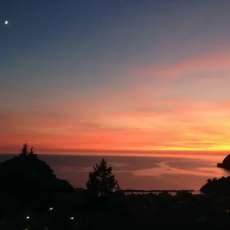 Il Tramonto Delle 5 Terre Moneglia